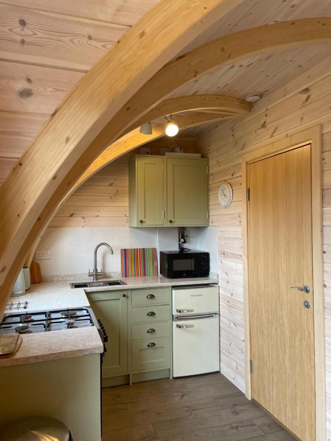 Hedgehog Glamping Pod School House Farm Hotel Leighton  Buitenkant foto